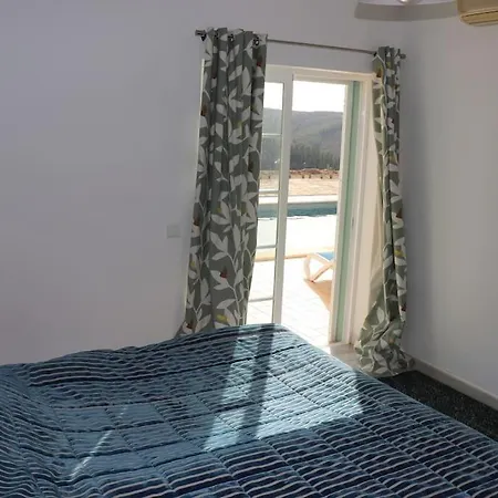 Stunning With Private Pool & View, Near Beach Vila do Bispo