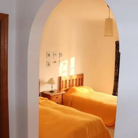 Villa Stunning With Private Pool & View, Near Beach *